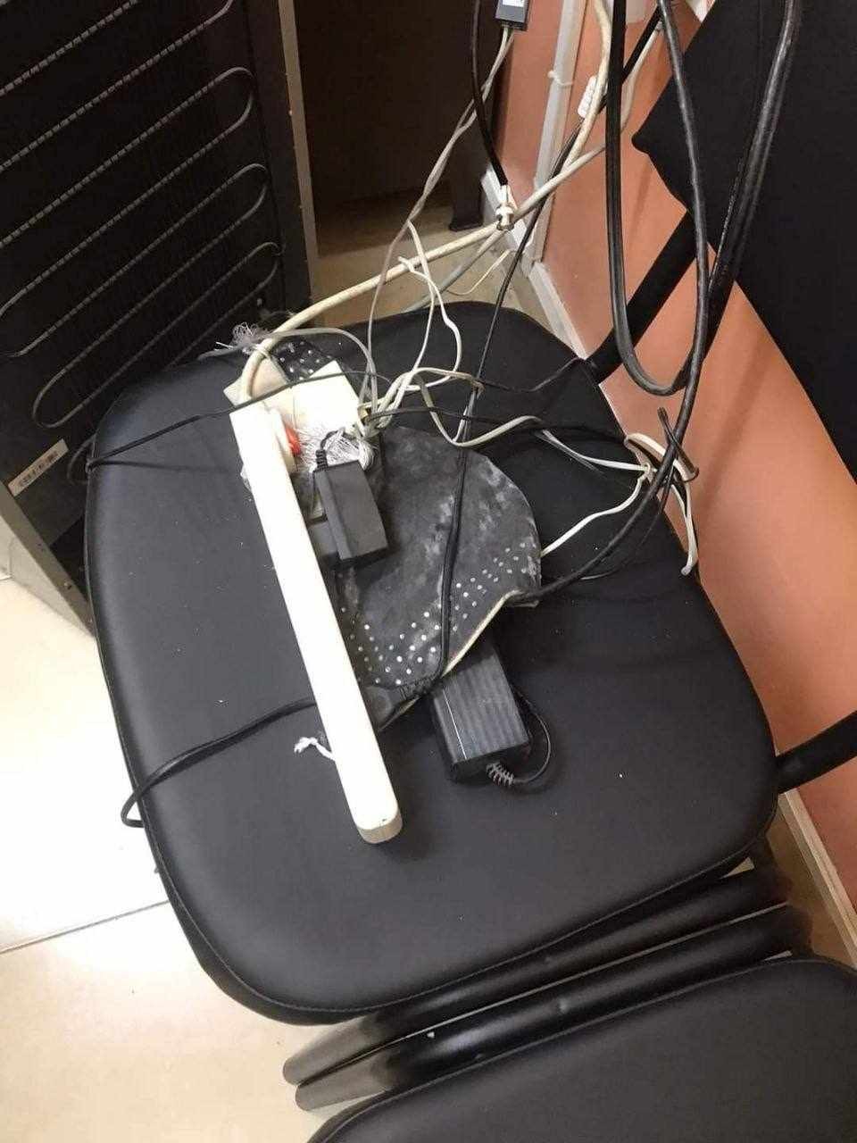 التربية تستنكر اقتحام الاحتلال مدرسة بنات العيزرية وتفجير أبوابها