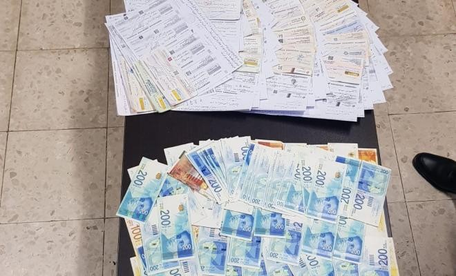 شرطة أريحا تقبض على 3 أشخاص بشبهة سرقة مبلغ مالي بقيمة 4 ملايين شيكل