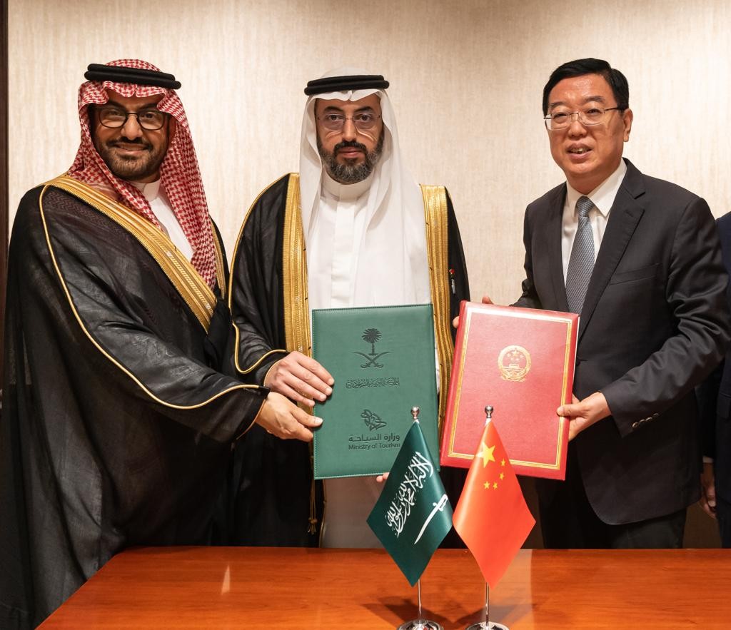 اتفاقية بين بكين والرياض تعتمد السعودية وجهة سياحية رئيسية للسياح الصينيين
