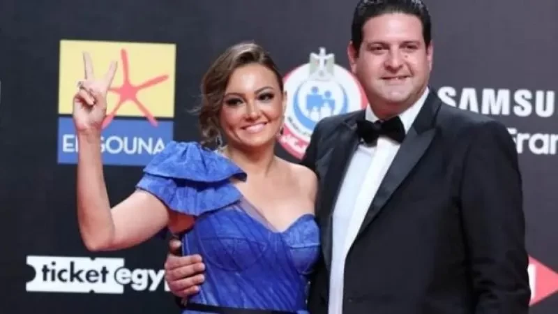 فيديو: بعد حضوره افتتاح فيلمها الجديد.. هل عادت بشرى لطليقها؟