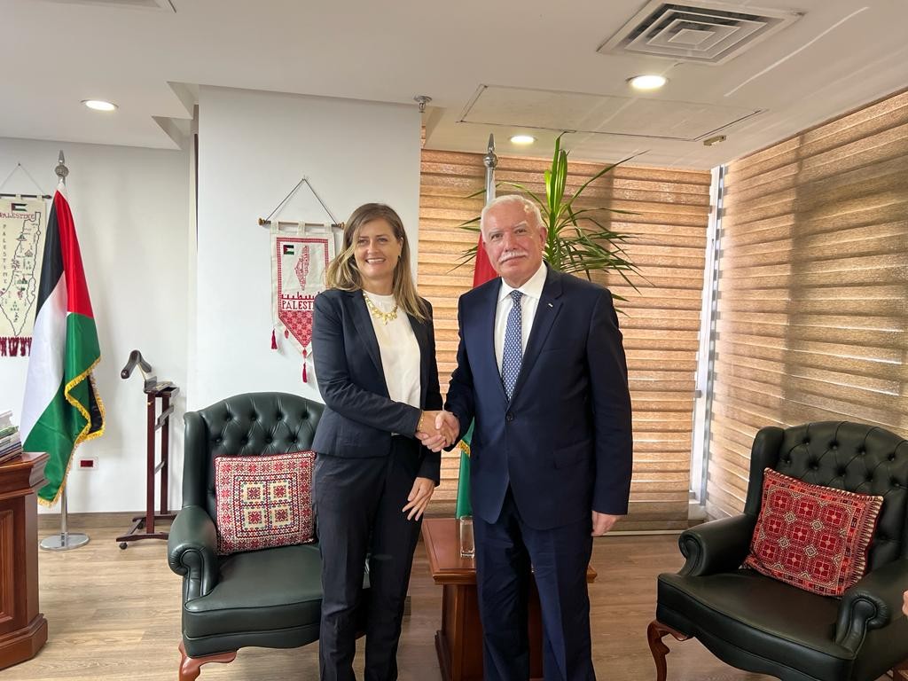 المالكي يتسلم أوراق اعتماد سفيرة نيوزيلاندا لدى فلسطين