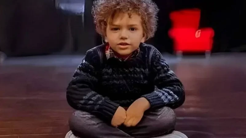 شاهد: وفاة الطفل الممثل رابي أحمد في حادث سير