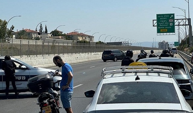 تحت بند سُمح بالنشر