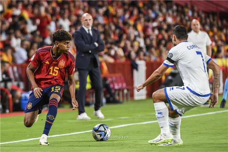 بالصور: إسبانيا تمزق شباك قبرص بسداسية