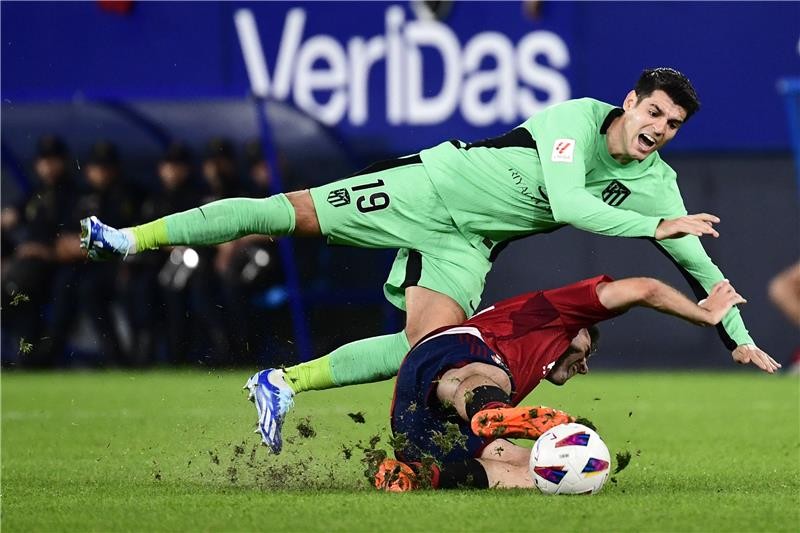 بالصور.. أتلتيكو مدريد يكرس عقدته لأوساسونا