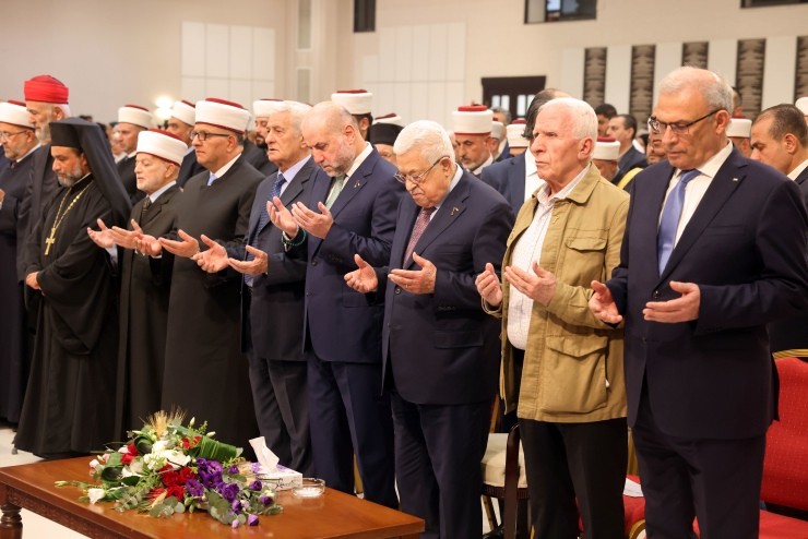 بمشاركة الرئيس عباس