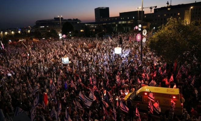 عشرات الآلاف يتظاهرون ضد حكومة نتنياهو في القدس