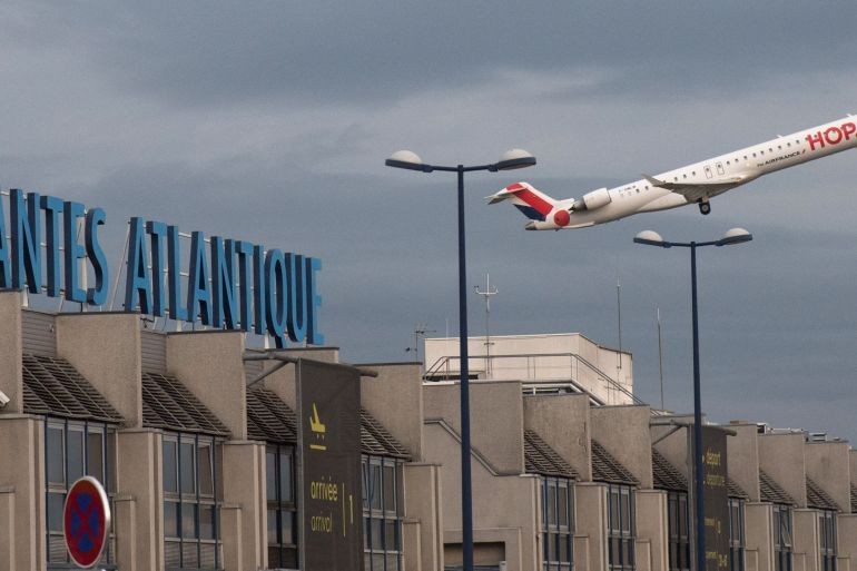 إخلاء 6 مطارات في فرنسا بعد تلقي تهديدات