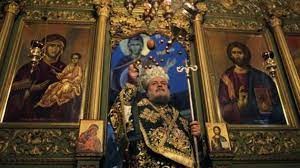 داخلية غزة: إصابات في استهداف طائرات إسرائيلية لمباني كنيسة الروم الآرثودوكس وسط غزة