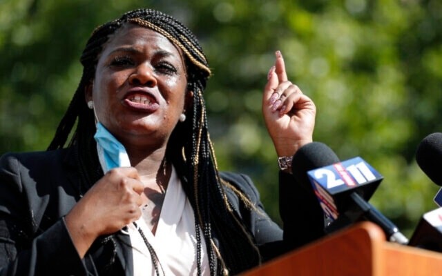 نائبة أميركية تعليقاً على قطع الاتصالات في غزة: "إسرائيل" تريد إخفاء جرائمها