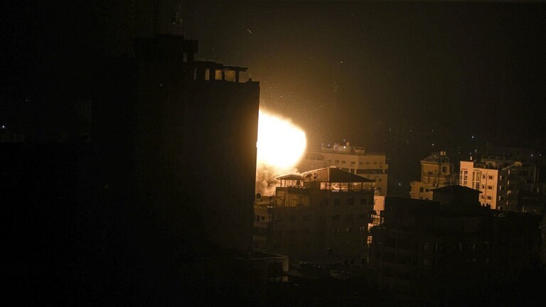 اشتباكات شمال غزة.. قتال شرس في بيت حانون وأبراج العودة وجباليا وبيت لاهيا والعطاطرة ومحيط "الشفاء"