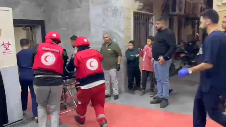 مواجهات عنيفة في جنين.. استشهاد فلسطينيين وإصابة آخرين والجيش الإسرائيلي يحاصر مستشفيين