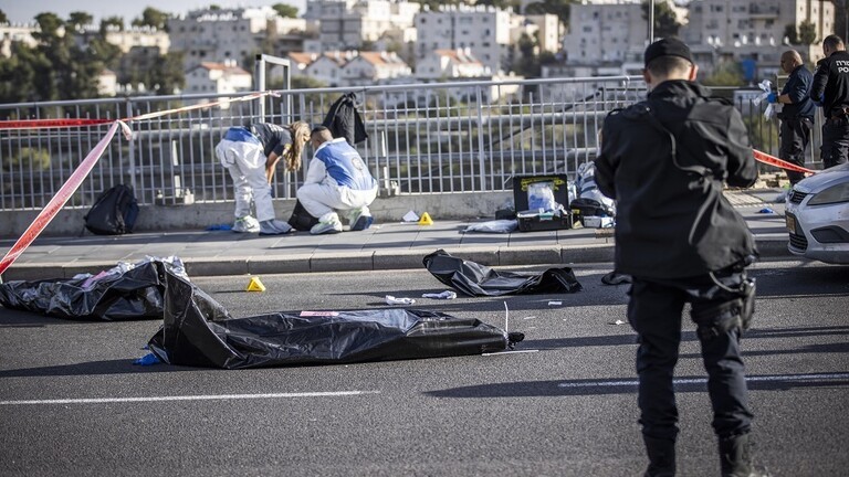 وسط حالة ارتباك.. جنود إسرائيليون يطلقون النار على إسرائيلي شارك في قتل منفذي عملية القدس