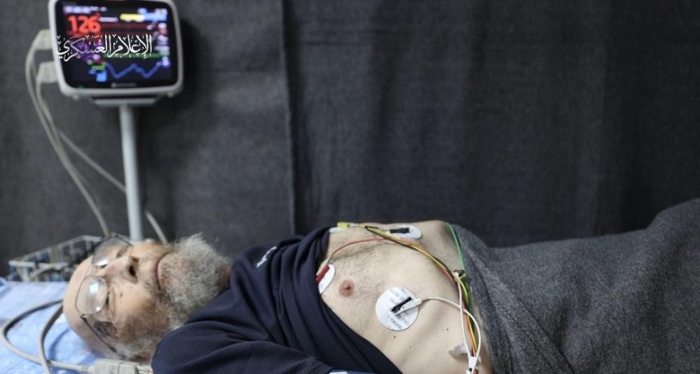 وفاة محتجز بسبب نوبات الهلع بفعل القصف