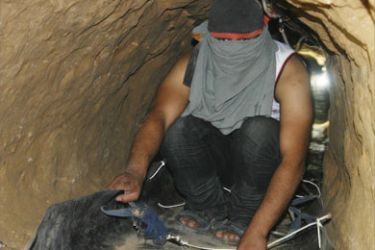 صحفي إسرائيلي يكشف كذب نشره المتحدث باسم نتنياهو