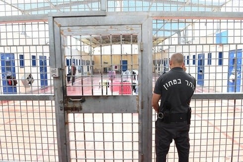 تفاصيل صفقة تبادل الاسرى الوشيكة