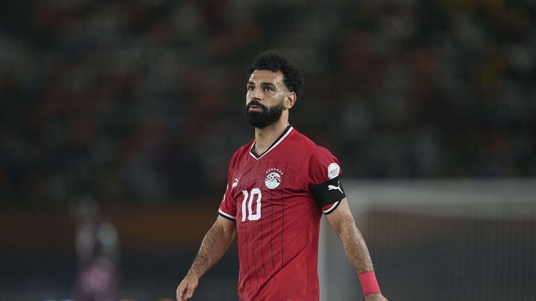 وكيل محمد صلاح يشن هجوما على بعض "المؤثرين"