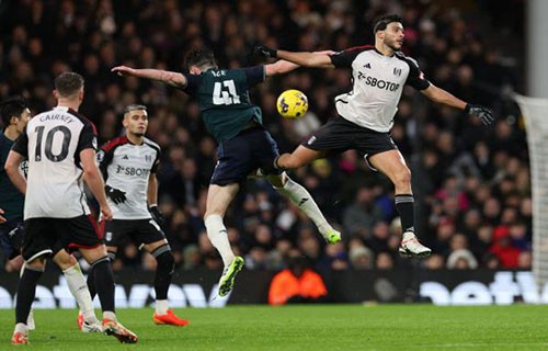 بطولة إنكلترا: خسارة ثانية توالياً لأرسنال تحرمه صدارة مؤقتة