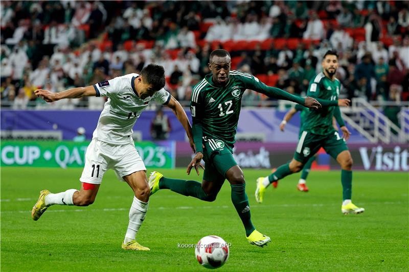 بالصور: السعودية تجتاز قيرغيزستان وتطير لثمن نهائي كأس آسيا