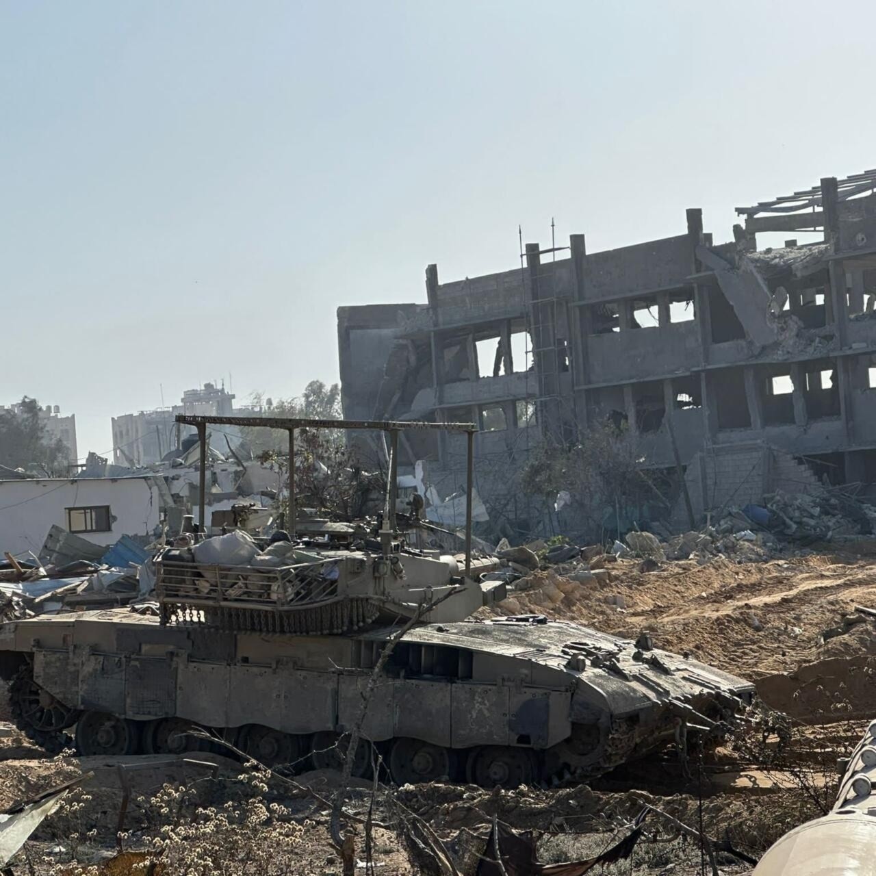 غزة تبتلع الآليات الإسرائيلية.. المقاومة تتصدّى للاحتلال في خان يونس ومخيم البريج