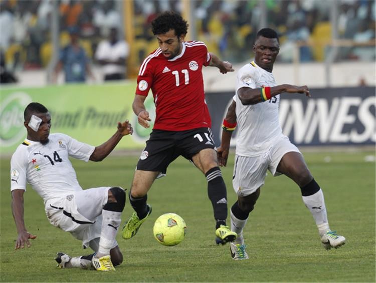 هزيمة ساحقة واللقب الأخير.. ماذا يقول التاريخ قبل موقعة مصر وغانا؟