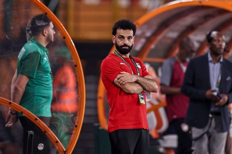 يغيب عن الملاعب نحو شهر.. وكيل أعمال صلاح: الإصابة أخطر مما كان متوقعا