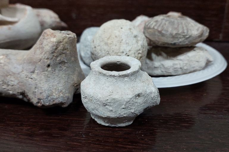 اتهامات لإسرائيل بتدمير واسع وسرقة لآثار غزة