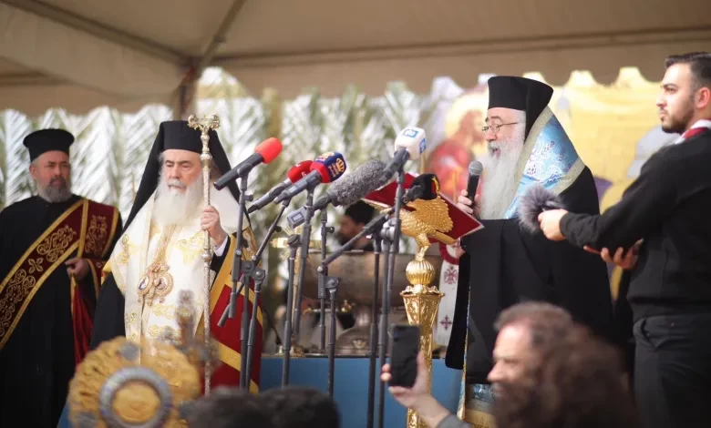 البطريرك ثيوفيلو يرفع الصلاة والدعاء لأهلنا في غزة ويطالب بوقف فوري للصِراع الدمويّ وحلِّ القضيَّة الفلسطينية