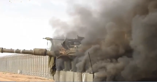 القسام تعلن استهداف دبابة ميركافا بخان يونس