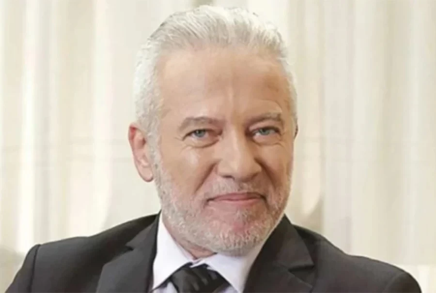 أول تعليق من فادي إبراهيم عقب الإعلان عن بتر إحدى ساقيه وتحذير من حملات تبرع مفبركة باسمه