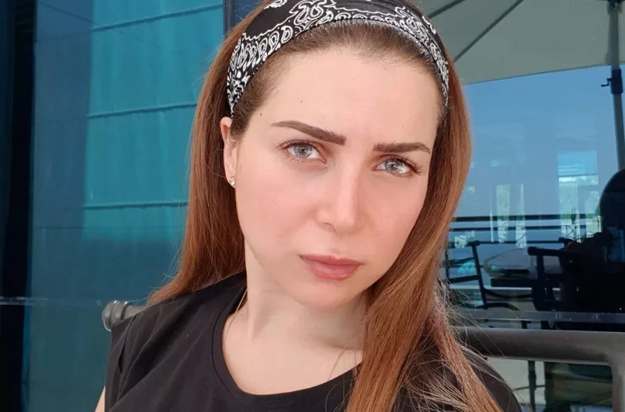 مي عز الدين تكشف السبب وراء قلة تفاعلها على السوشيال ميديا