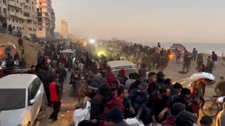 الصحة: أكثر من 30 ألف شهيد و70 ألف جريح في العدوان الإسرائيلي المستمر على غزة