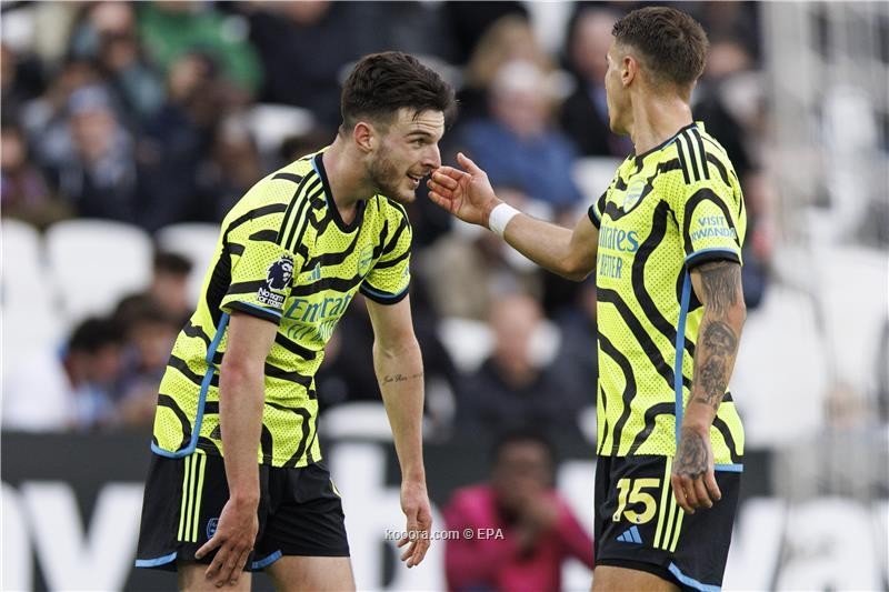 بالصور.. آرسنال ينصب السيرك بسحق وست هام