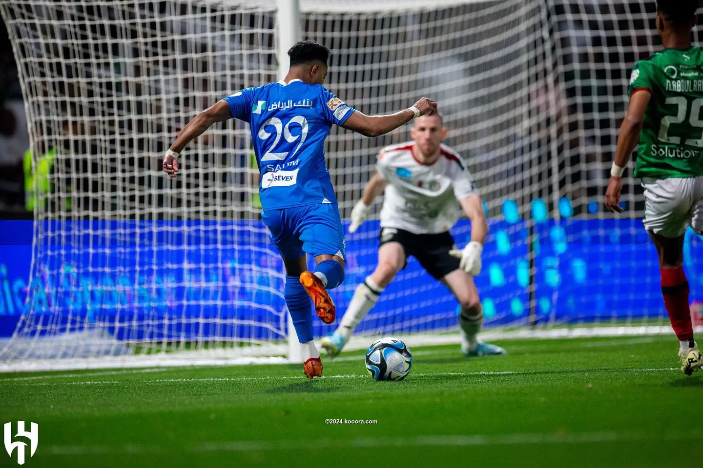 بالصور: قطار الهلال يدهس الاتفاق ويعزز صدارة الدوري السعودي