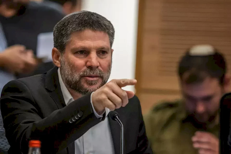 سموتريتش: سأعارض اتفاقا لإعادة جميع الرهائن مقابل إنهاء الحرب على غزة