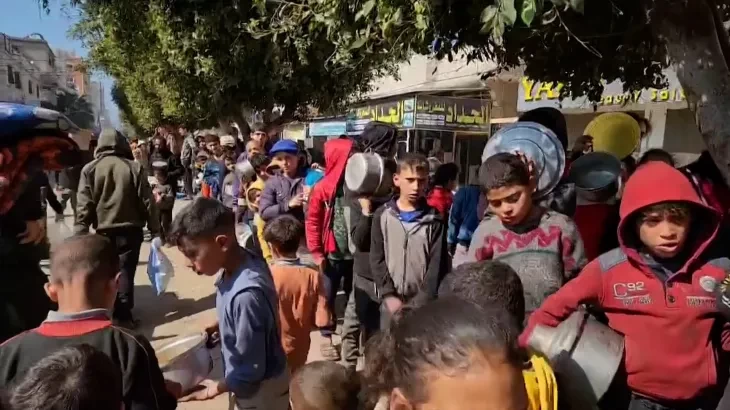 خطة إسرائيلية "لإجلاء" المدنيين من مناطق القتال بغزة