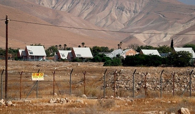 الاحتلال يصادر 8000 دونم في الأغوار