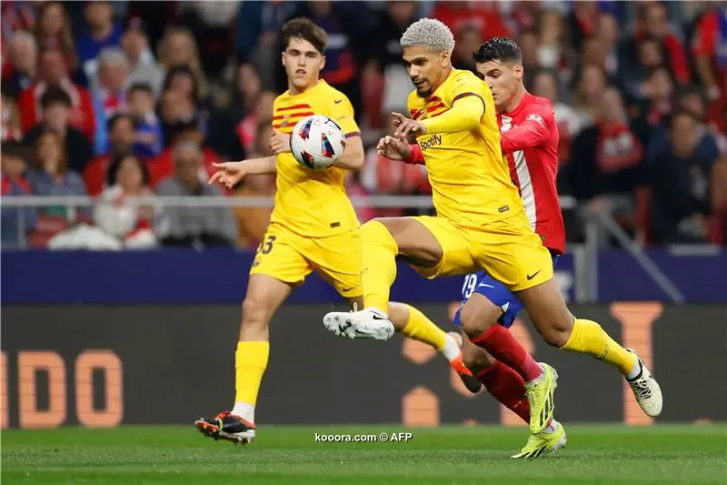 بالصور: برشلونة يخنق أتلتيكو مدريد في عقر داره