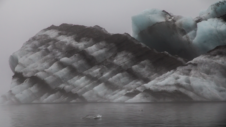 خطة بتكلفة 50 مليار دولار لوقف ذوبان "نهر يوم القيامة"