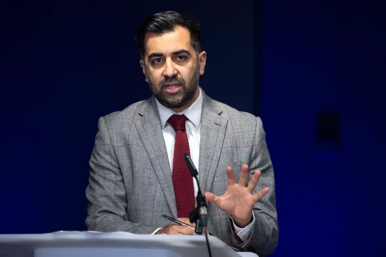 رئيس وزراء أسكتلندا يرد على "حملة التشهير" ضده بشأن تبرعات لغزة