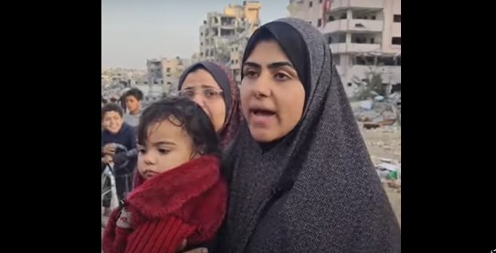 الاحتلال يحرق ويفخخ مباني في محيط مجمع الشفاء