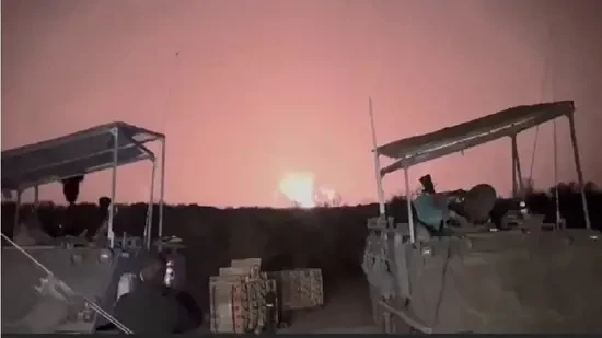 أكثر من 50 غارة إسرائيلية على خان يونس خلال 6 دقائق