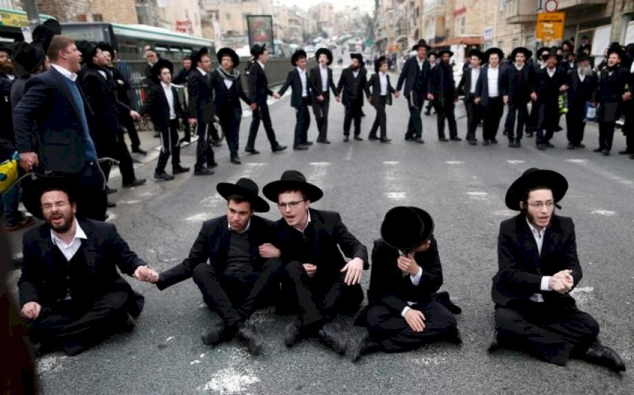 تأجيل جلسة الحكومة الإسرائيلية لمناقشة قانون التجنيد