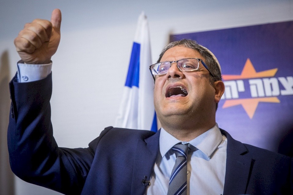 بعد الإفراج عن أسرى إداريين.. بن غفير يهاجم الجيش والشاباك