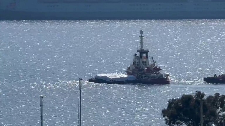 رصد سفينة المساعدات الإسبانية قبالة مدينة غزة