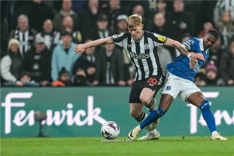 إيفرتون يتعادل مع نيوكاسل... ونوتينجهام يعبر فولهام