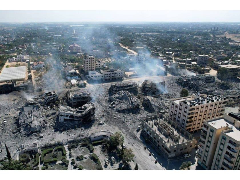 وزارة الصحة : ارتفاع عدد الشهداء بغزة إلى 33 ألفا و137 شهيدا