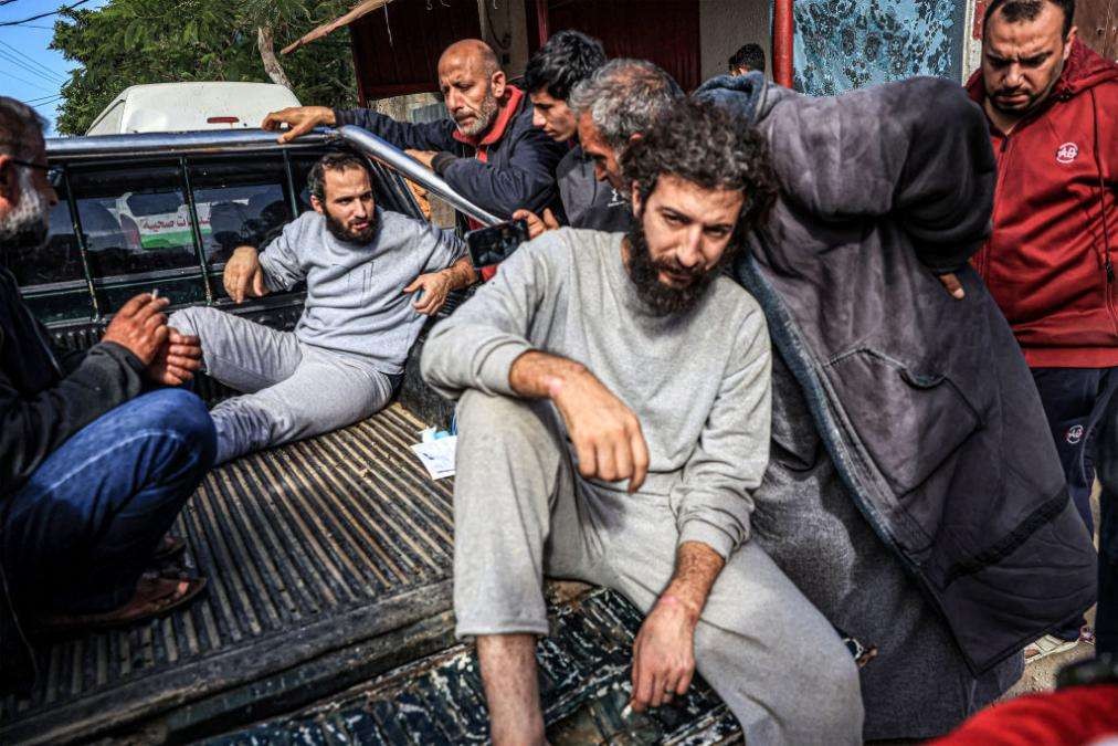 ماذا فعلت إسرائيل بأسرى غزة ؟ .. شهادات مرعبة يوثقها تقرير لأونروا