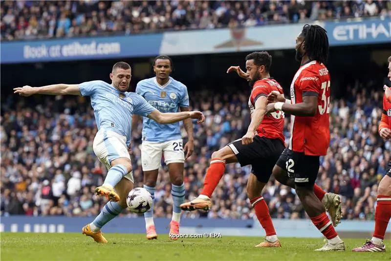 بالصور: طوفان مانشستر سيتي يغرق لوتون