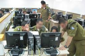 جيش الاحتلال الإسرائيلي: كشف هوية قائد الوحدة 8200 خطأ سنحقق فيه